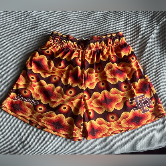 Inaka Power shorts - Picture 1 of 3